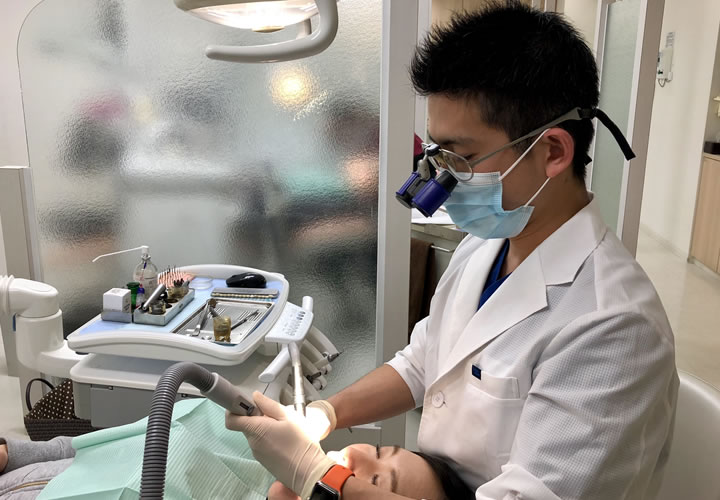 鴨宮　歯医者　顕微鏡使用の精密治療